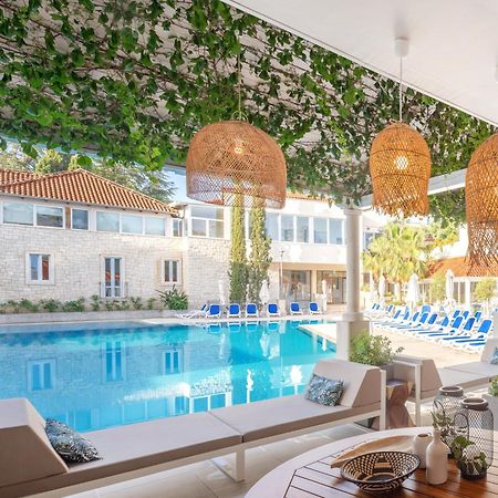 Hotel Waterman Kaktus Supetar Bagian luar foto